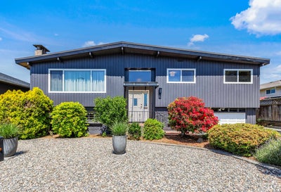 805 Everett Crescent - Sperling-Duthie Single Family Residence for Sale, 4 Bedrooms (R3014346)