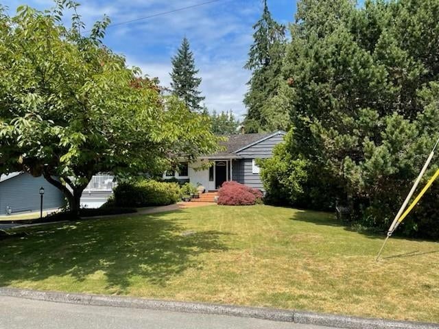 939 Selkirk Crescent - Harbour Place Single Family Residence for Sale(R3016816) #1