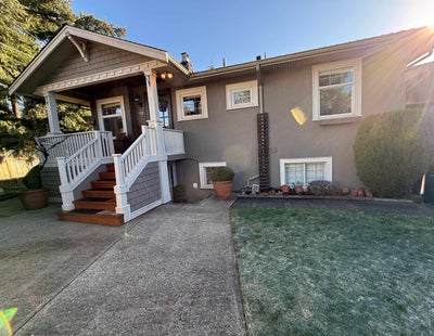 680 Thompson Avenue - Coquitlam West Single Family Residence for Sale, 4 Bedrooms (R3046207)