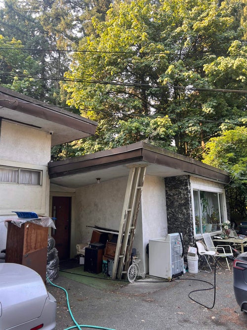 1320 Austin Avenue - Central Coquitlam Single Family Residence for Sale, 4 Bedrooms (R3050648)