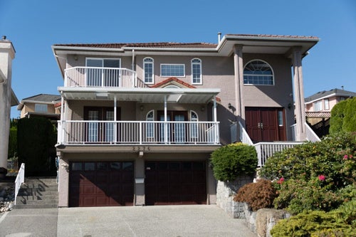 2276 Sicamous Avenue - Coquitlam East Single Family Residence for Sale, 7 Bedrooms (R3053202)