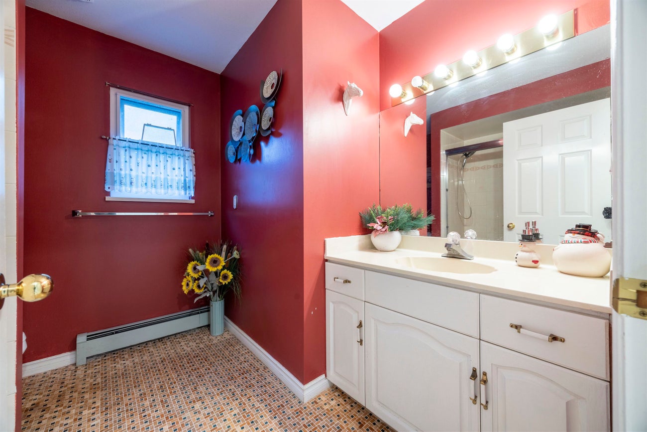 7517 Kilrea Place - Montecito Single Family Residence for Sale, 6 Bedrooms (R3053328) #25