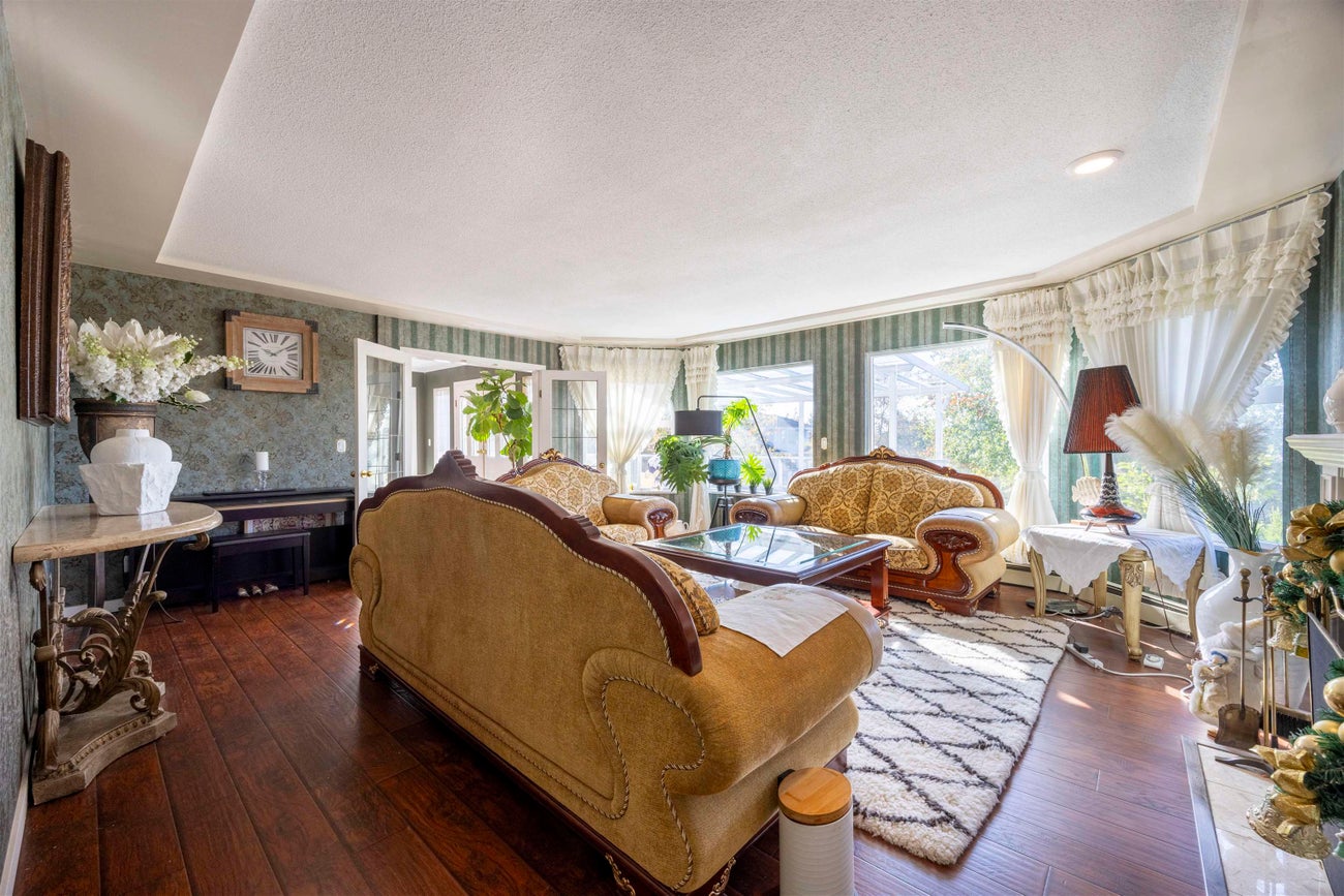 7517 Kilrea Place - Montecito Single Family Residence for Sale, 6 Bedrooms (R3053328) #4