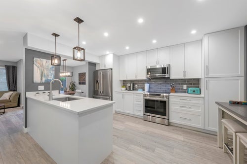 469 Carlsen Place - North Shore Pt Moody Townhouse, 3 Bedrooms (R3085051)