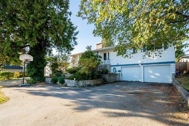 845 Smith Avenue - Coquitlam West Single Family Residence for Sale, 4 Bedrooms (R3088704)# - 2