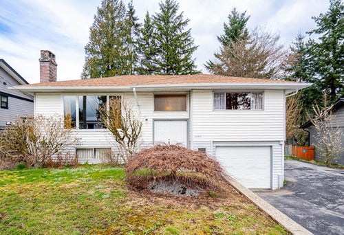 2293 Warrenton Avenue - Central Coquitlam Single Family Residence for Sale, 2 Bedrooms (R3098979)