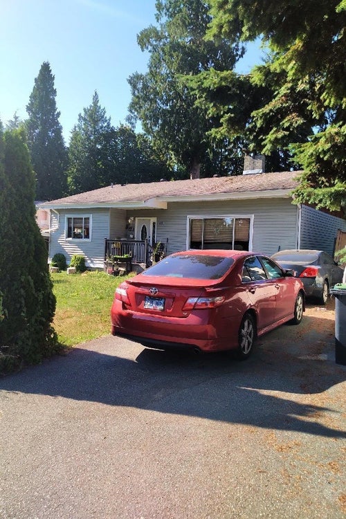 569 Thompson Avenue - Coquitlam West Single Family Residence for Sale, 5 Bedrooms (R3101248)