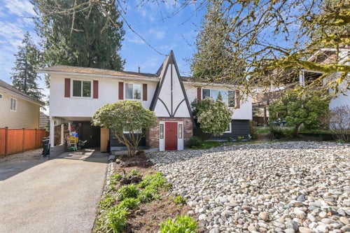 2294 Portage Avenue - Central Coquitlam Single Family Residence for Sale, 4 Bedrooms (R3104744)