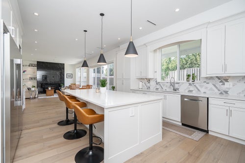 576 Linton Street - Central Coquitlam single-family-residence for Sale, 7 Bedrooms (R3111434)