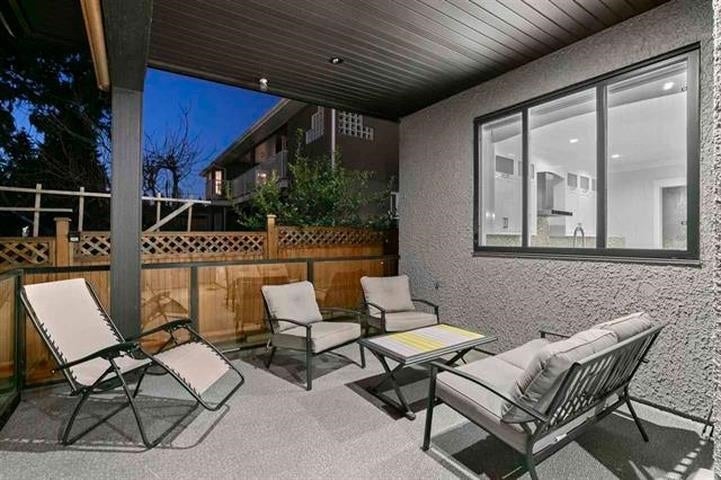 338 Mundy Street - Central Coquitlam single-family-residence for Sale, 8 Bedrooms (R3112878)# - 38