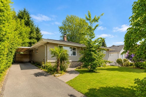 923 Quadling Avenue - Maillardville Single Family Residence for Sale, 3 Bedrooms (R3136857)