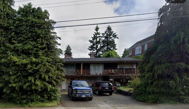 7237 - 7239 Halifax Street - Simon Fraser Univer. Single Family Residence for Sale, 8 Bedrooms (R3140190)# - 1