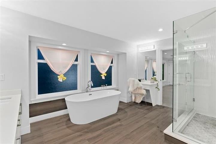 338 Mundy Street - Central Coquitlam Single Family Residence for Sale, 8 Bedrooms (R3156996)# - 22