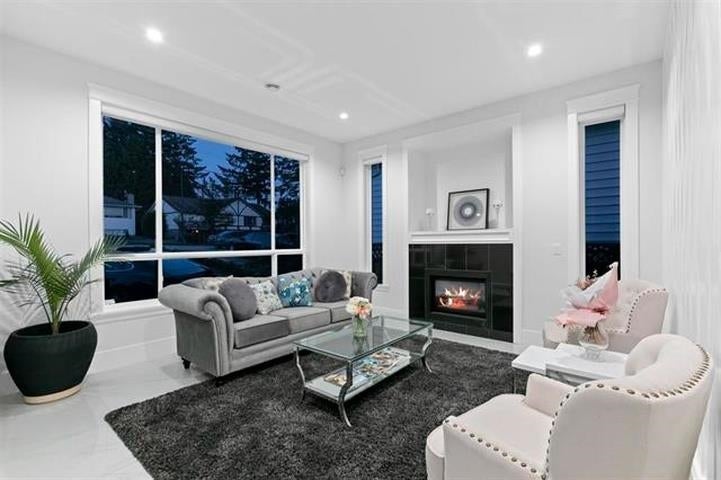 338 Mundy Street - Central Coquitlam Single Family Residence for Sale, 8 Bedrooms (R3156996)# - 4