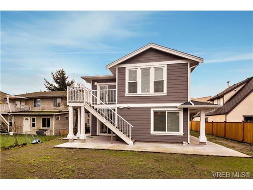1828 Adanac St - SE Camosun Single Family Detached for sale, 5 Bedrooms (358199) #20