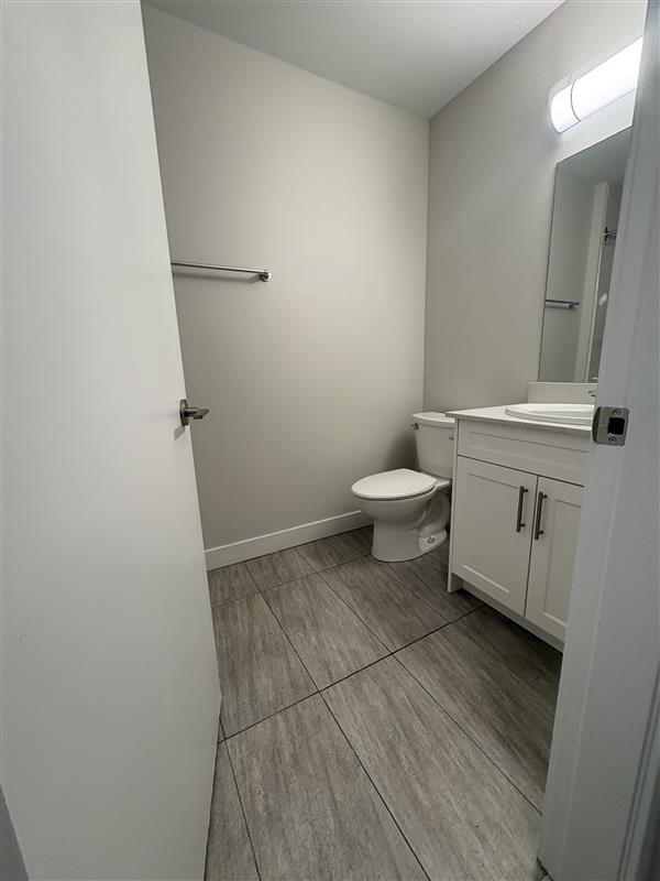 203, 850 Dogwood St., Campbell River  - CR Campbell River Central Condo Apartment for Sale, 1 Bedroom # - 2