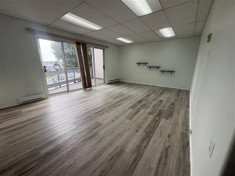 1060 E Shoppers Row, Campbell River - CR Campbell River Central Condo Apartment for Sale, 1 Bedroom # - 8 1060 E Shoppers Row, Campbell River - CR Campbell River Central Condo Apartment for Sale, 1 Bedroom # - 8