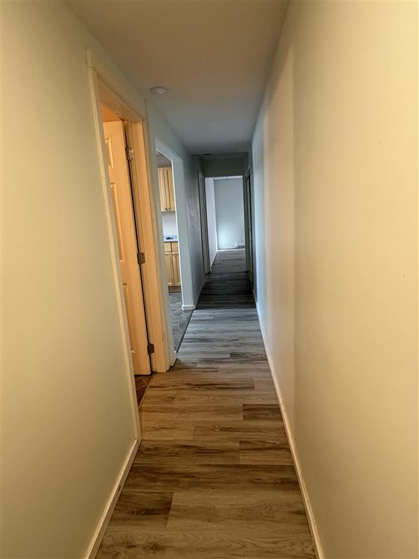 1060 E Shoppers Row, Campbell River - CR Campbell River Central Condo Apartment for Sale, 1 Bedroom # - 2 1060 E Shoppers Row, Campbell River - CR Campbell River Central Condo Apartment for Sale, 1 Bedroom # - 2