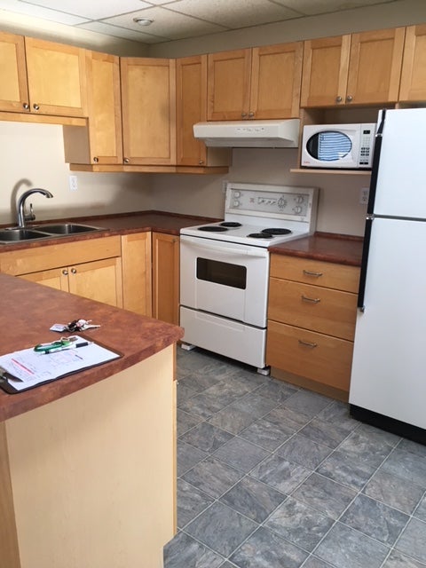 1060 D Shoppers Row - CR Campbell River Central Triplex for Sale, 2 Bedrooms # - 5