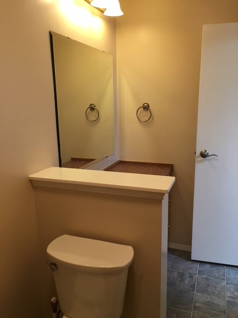 1060 D Shoppers Row - CR Campbell River Central Triplex for Sale, 2 Bedrooms # - 7