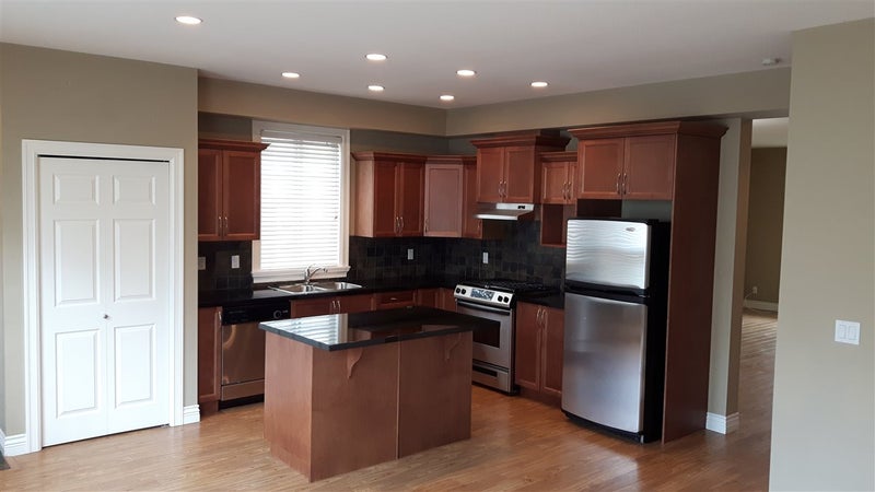 19411 66 AVENUE - Clayton House/Single Family for sale, 4 Bedrooms (R2054603) #2