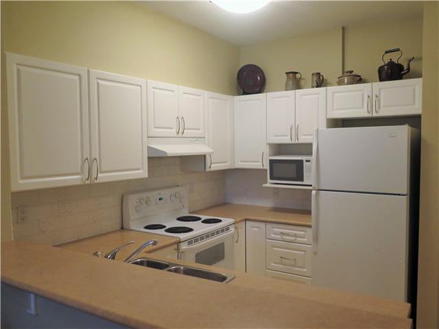 102 960 LYNN VALLEY ROAD - Lynn Valley Apartment/Condo for sale, 1 Bedroom (V1137358) #4