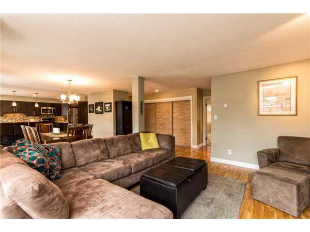B1 240 W 16TH STREET - Central Lonsdale Townhouse for sale, 2 Bedrooms (V1140756) #5