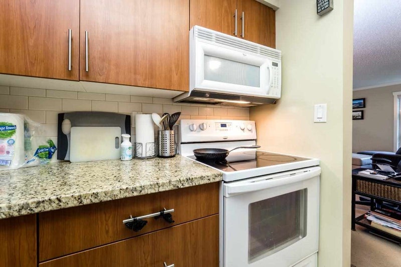 210 235 W 4TH STREET - Lower Lonsdale Apartment/Condo for sale, 2 Bedrooms (R2214596) #5