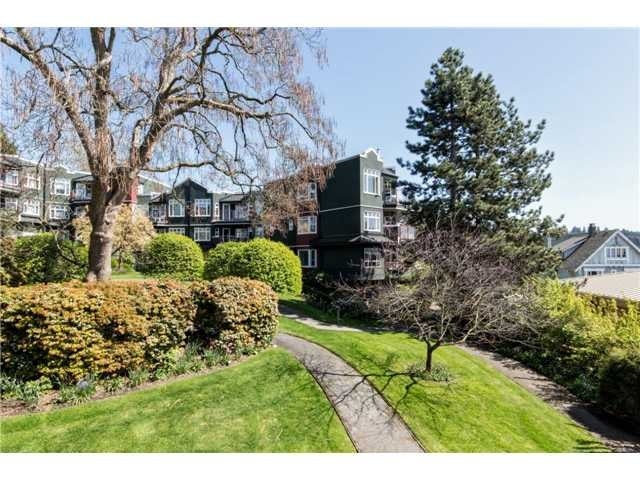 # 203 121 W 29th St - Upper Lonsdale Apartment/Condo for sale, 2 Bedrooms (V1117989) #1