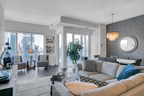 4403 - 300 Front Street W - Waterfront Communities C1 Condo Apartment for Sale, 3 Bedrooms (C12744604)