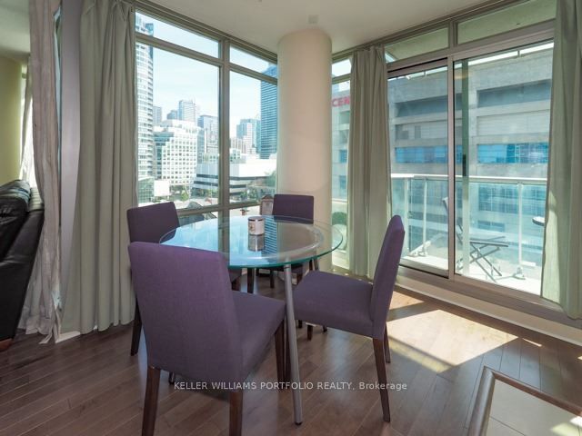 912 - 81 Navy Wharf Crt - Waterfront Communities C1 Condo Apartment, 1 Bedroom (C8055800)# - 4