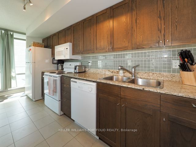 912 - 81 Navy Wharf Crt - Waterfront Communities C1 Condo Apartment, 1 Bedroom (C8055800)# - 5