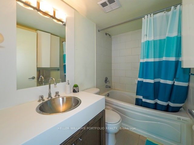 912 - 81 Navy Wharf Crt - Waterfront Communities C1 Condo Apartment, 1 Bedroom (C8055800)# - 9