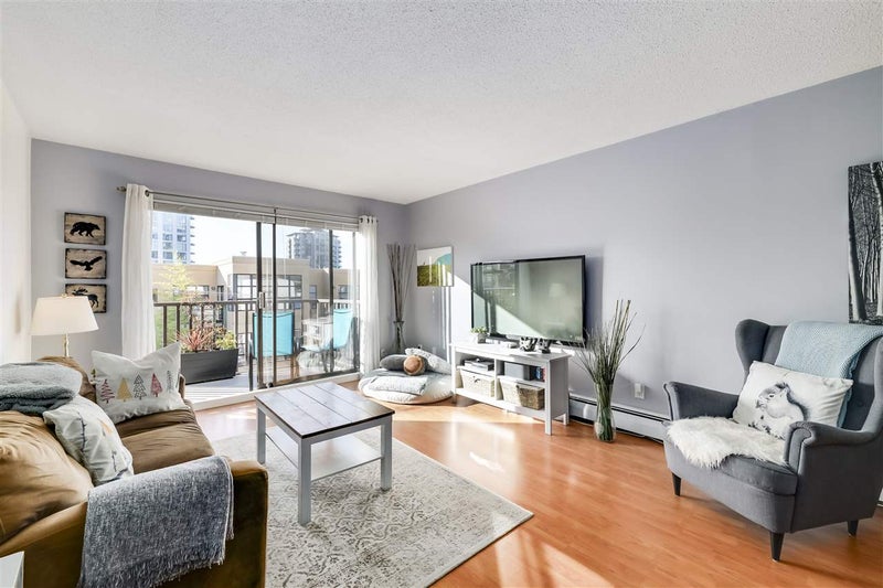 311 131 W 4TH STREET - Lower Lonsdale Apartment/Condo for sale, 1 Bedroom (R2530229) #1