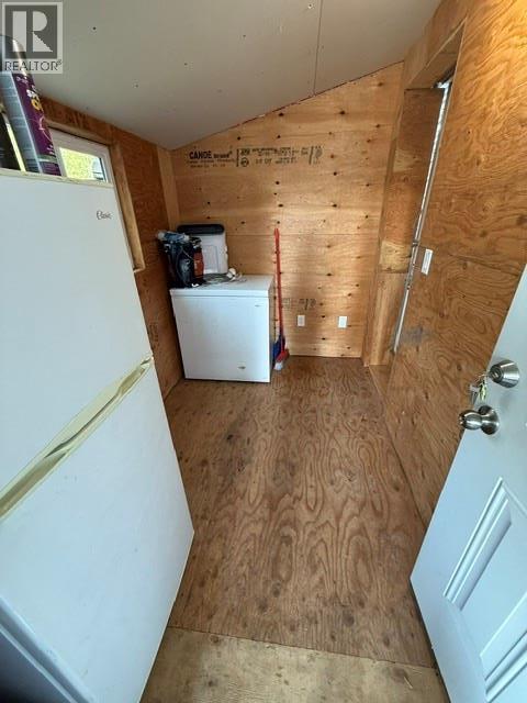 990 395 Highway - Christina Lake Recreational for Sale, 1 Bedroom (10364130)# - 9