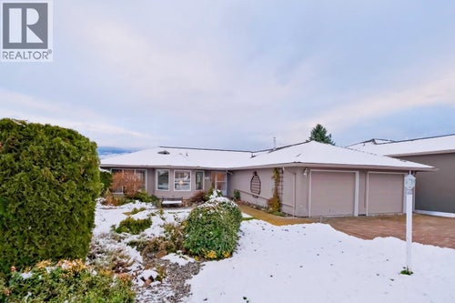 459 Ridge Place - Penticton Single Family for Sale, 2 Bedrooms (10370531)