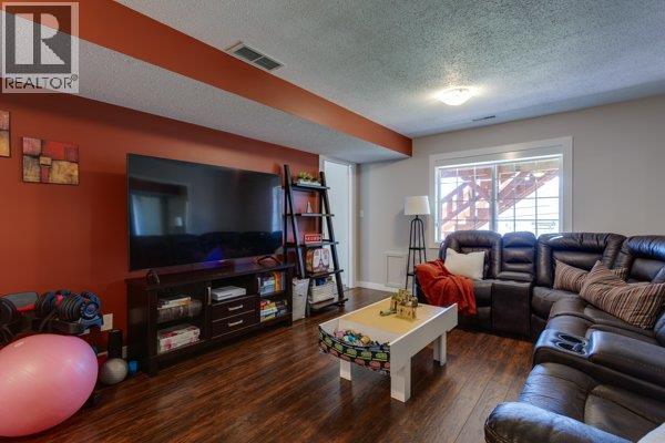 2440 Old Okanagan Highway Unit# 1114 - West Kelowna Single Family for Sale, 3 Bedrooms (10373174)# - 37