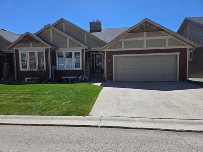 68 Ironstone Drive  - Other Row/Townhouse for Sale, 4 Bedrooms (A2191713)