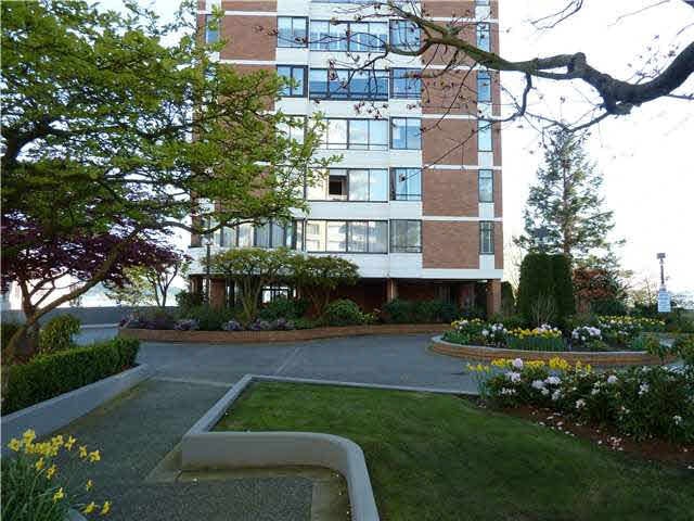 1601 - 1972 Bellevue Ave, West Vancouver - Ambleside Apartment/Condo for sale, 2 Bedrooms (V11116695) #3