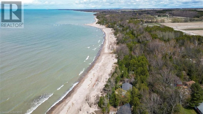 49 LOWER BEACH Road - Kincardine House for sale, 6 Bedrooms (40414651) #3