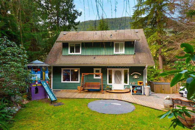 1233 Adams Road - Bowen Island House/Single Family for sale, 4 Bedrooms (R2552405) #1