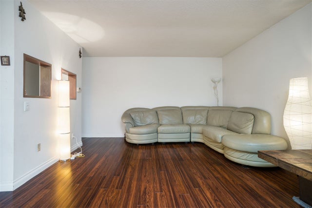 301 157 E 21ST STREET - Central Lonsdale Apartment/Condo for sale, 2 Bedrooms (R2523003) #4