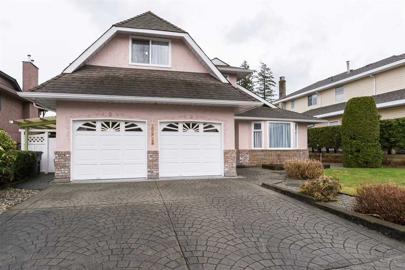 15918 89 AVENUE - Fleetwood Tynehead House/Single Family for sale, 3 Bedrooms (R2148414) #1