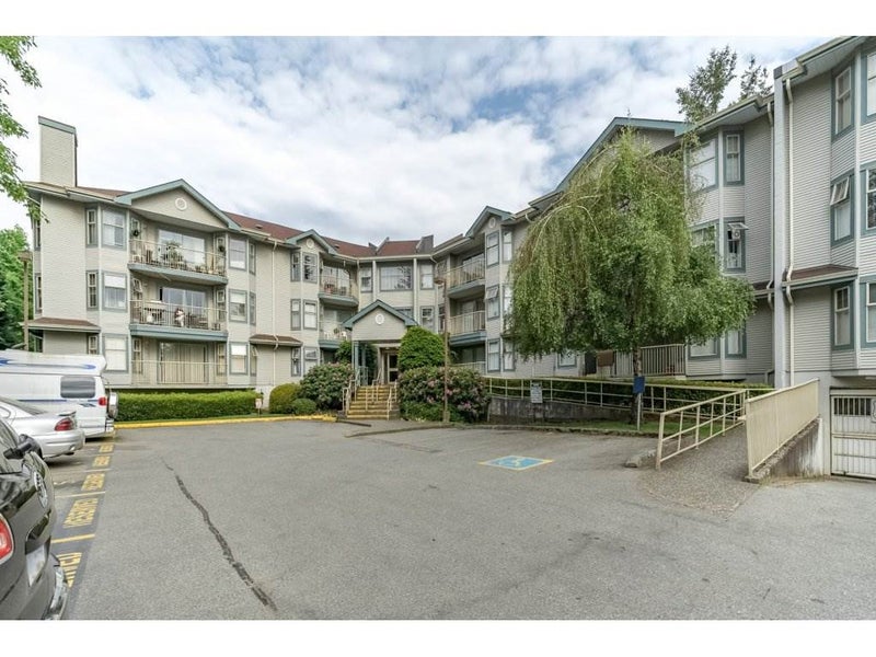 208 10743 139 STREET - Whalley Apartment/Condo for sale, 2 Bedrooms (R2268711) #1