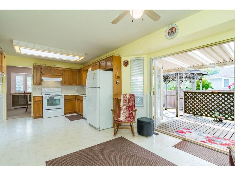 8467 155 A STREET - Fleetwood Tynehead House/Single Family for sale, 2 Bedrooms (R2299836) #10