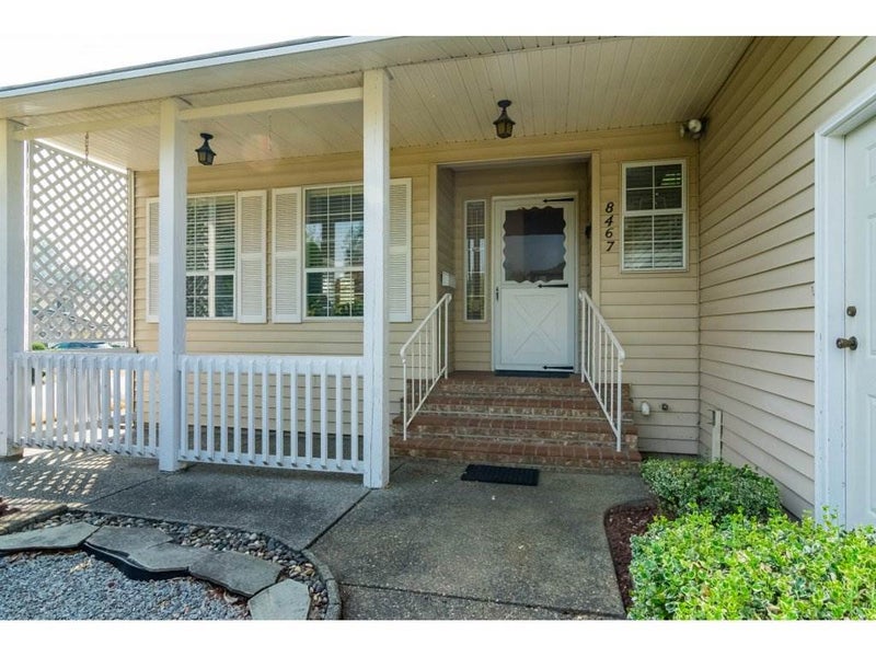 8467 155 A STREET - Fleetwood Tynehead House/Single Family for sale, 2 Bedrooms (R2299836) #2