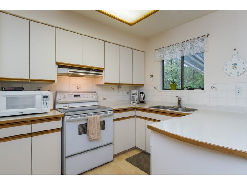 7109 114A STREET - Sunshine Hills Woods House/Single Family for sale, 3 Bedrooms (R2306221) #9