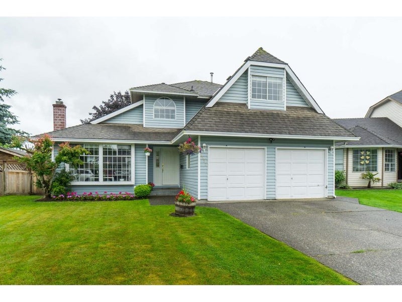 8932 157 STREET - Fleetwood Tynehead House/Single Family for sale, 3 Bedrooms (R2472060) #1