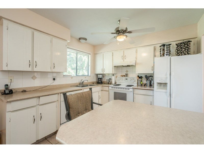 15481 85A AVENUE - Fleetwood Tynehead House/Single Family for sale, 3 Bedrooms (R2568184) #14