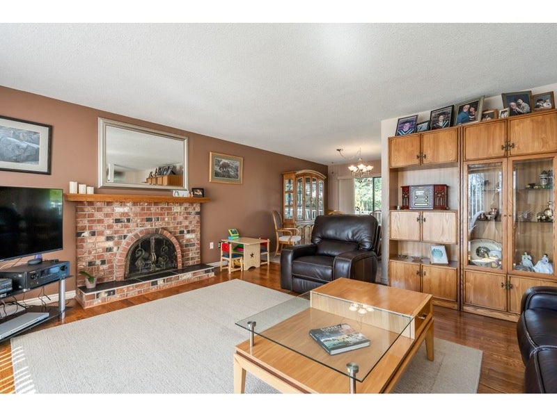15481 85A AVENUE - Fleetwood Tynehead House/Single Family for sale, 3 Bedrooms (R2568184) #7